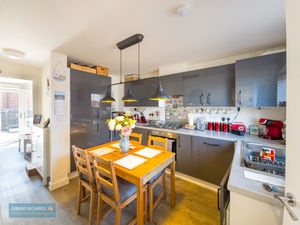 Kitchen/Diner- click for photo gallery